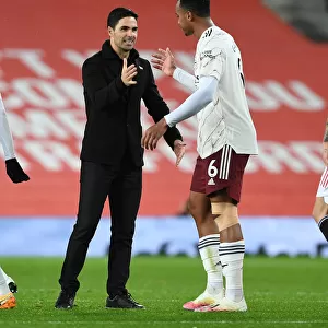 Arsenal's Victory at Old Trafford: Mikel Arteta Congratulates Gabriel