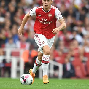 Arsenal's Xhaka in Action against Aston Villa in the Premier League (2019-20)
