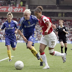 Arsenal's Yankey and Houghton Lead: FA Womens Cup Final Victory (4-1) over Leeds