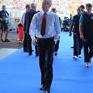 Arsene Wenger: Arsenal FC's Boss at Udinese Calcio's Stadium, UEFA Champions League Play-Off, 2011