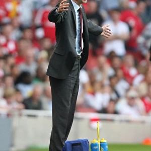Arsene Wenger: Arsenal Manager Faces Defeat Against Hull City in Barclays Premier League, Emirates Stadium, 27/9/08
