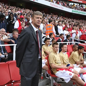 Arsene Wenger Leads Arsenal to 2-1 Victory over Inter Milan at Emirates Cup, 2007