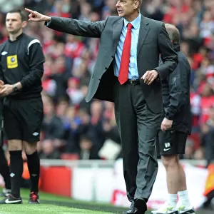 Season 2012-13 Collection: Arsenal v Manchester United 2012-13