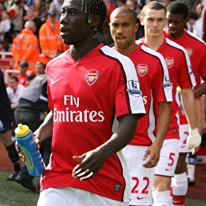 Bacary Sagna in Action: Arsenal's Victory over Blackburn Rovers, 6:2