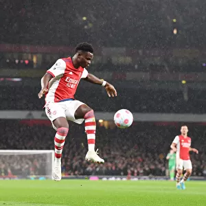 Bukayo Saka in Action: Arsenal vs. Liverpool, Premier League 2021-22
