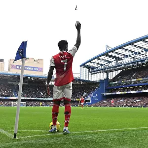 Bukayo Saka Readies Corner Kick: Chelsea vs. Arsenal, Premier League 2022-23