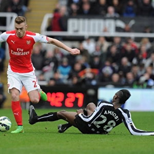 Chambers Breaks Past Newcastle's Ameobi: Arsenal vs Newcastle, Premier League 2014/15