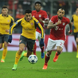 Clash of Titans: Alexis Sanchez vs Arturo Vidal in the UEFA Champions League - Bayern Munich vs Arsenal