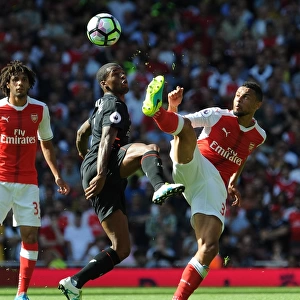 Coquelin vs. Wijnaldum: A Premier League Battle at Emirates Stadium (2016-17)