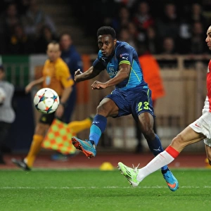 Danny Welbeck vs. Aymen Abdennour: Intense Moment from Arsenal's UEFA Champions League Clash with Monaco