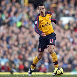 Determined Robin van Persie Leads Arsenal to 0:0 Draw in FA Cup 4th Round Against Cardiff City