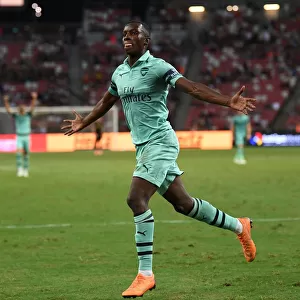 Eddie Nketiah's Stunner: Arsenal Stuns Paris Saint-Germain in 2018 International Champions Cup, Singapore