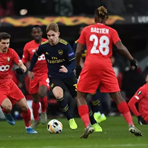 Emile Smith Rowe Clashes with Gojko Cimirot in Standard Liege vs. Arsenal UEFA Europa League Match