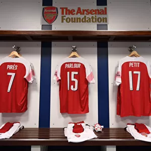Exclusive: A Glimpse into Arsenal FC's Changing Room before the Real Madrid Legends Match (2018-19)
