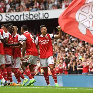 Gabriel Jesus Hat-Trick: Arsenal Secures Emirates Cup Victory over Sevilla (30-07-2022)