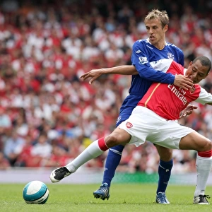 Gilberto vs. Neville: Arsenal's 1-0 Victory Over Everton, Barclays Premier League, Emirates Stadium, 2008