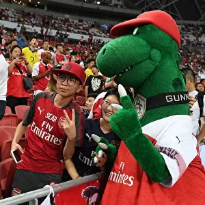 Gunnersuarus: Arsenal's Mascot Gets Ready for Arsenal vs. Paris Saint-Germain International Champions Cup Match in Singapore (2018)