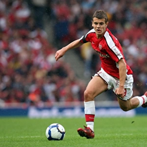 Jack Wilshere in Action: Arsenal's Win Against Atletico Madrid (2:1), Emirates Cup, Emirates Stadium (2009)