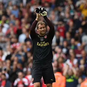 Jens Lehmann's Unforgettable Moment: Scoring the Penalty for Arsenal Legends Against Real Madrid Legends (2018)