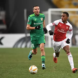 Joe Willock vs. Vyacheslav Sharpar: Clash in the Europa League between Arsenal's Young Gun and FC Vorskla Poltava's Defender