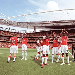 Matches 2006-07 Photographic Print Collection: Arsenal v Aston Villa 2006-7