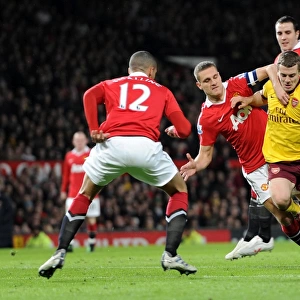 Manchester United's Vidic and Smalling Overpower Arsenal's Wilshere: Manchester United 2-0 Arsenal, FA Cup Sixth Round, 2010