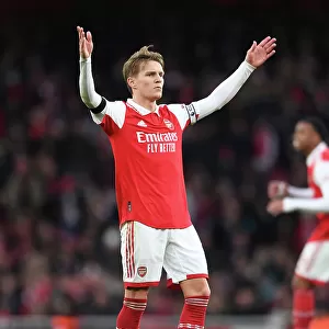 Martin Odegaard Shines: Arsenal's Premier League Victory Over Brentford (2022-23)