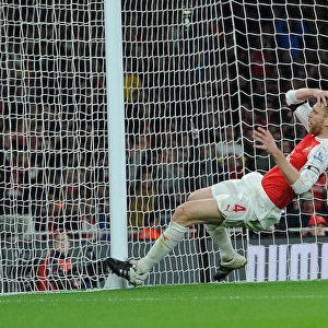 Per Mertesacker's Header: Arsenal's 2-0 Victory over Bournemouth in Barclays Premier League (December 28, 2015)