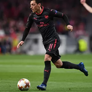 Mesut Ozil in Action: Arsenal vs Atletico Madrid, UEFA Europa League Semi-Final