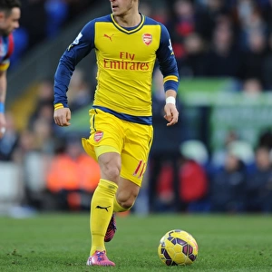 Mesut Ozil in Action: Arsenal vs. Crystal Palace, Premier League 2014-15