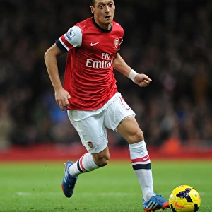 Mesut Ozil in Action: Arsenal vs. Liverpool, Premier League 2013-14