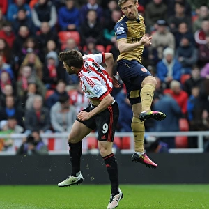 Monreal Soars Above Borini: Arsenal's Victory Moment vs. Sunderland, Premier League 2015-16