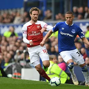 Monreal's Defensive Stand: Shutting Down Richarlison in the Premier League Clash at Goodison Park, 2018-19