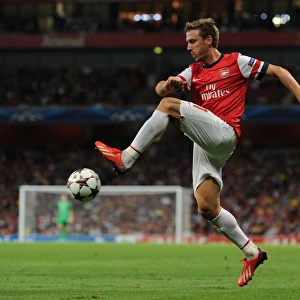 Nacho Monreal in Action: Arsenal vs. Fenerbahce UEFA Champions League Play-offs (2013)