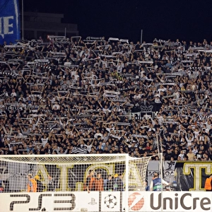 Partizan fans. Partizan Belgrade 1: 3 Arsenal. UEFA Champions League, FK Partizan Stadium