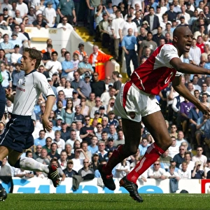 Patrick Vieira's Thrilling Goal: Arsenal's Historic FA Premiership Victory at White Hart Lane, 2003-2004