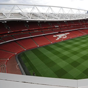 Pre-Match Atmosphere at Emirates Stadium: Arsenal vs Crystal Palace (Premier League 2014/15)