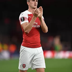 Rob Holding Celebrates with Arsenal Fans after Europa League Victory