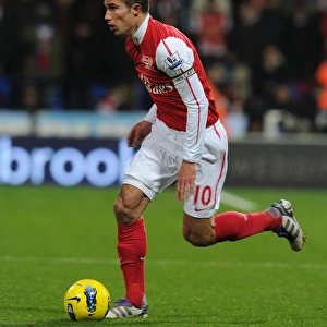 Robin van Persie in Action: Bolton Wanderers vs. Arsenal, Premier League 2011-12