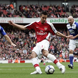Robin van Persie Scores Arsenal's First Goal Against Birmingham City: 3-1 Victory in the Barclays Premier League