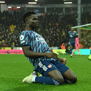 Saka Scores First: Arsenal's Victory at Norwich City (Premier League 2021-22)