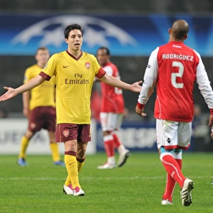 Samir Nasri (Arsenal) Alberto Rodriguez (Braga). SC Braga 2: 0 Arsenal, UEFA Champions League