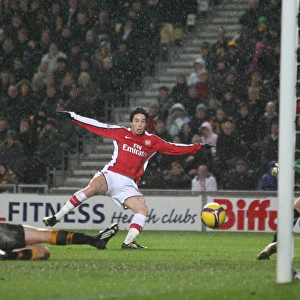 Samir Nasri Scores the Second Goal: Arsenal Crushes Hull City 3-1