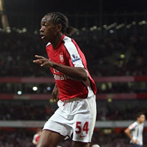 Sanchez Watt's Thrilling Goal: Arsenal Takes 2-0 Lead Over West Brom in Carling Cup