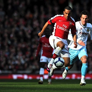 Theo Walcott (Arsenal) Daniel Fox (Burnley). Arsenal 3: 1 Burnley, Barclays Premier League