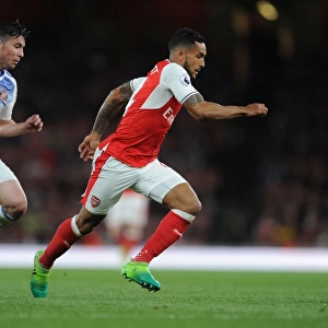 Theo Walcott vs. Bryan Oviedo: A Battle at the Emirates - Arsenal v Sunderland, Premier League 2016-17