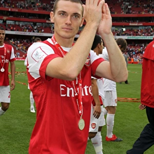 Thomas Vermaelen Leads Arsenal to 3-2 Victory over Celtic in Emirates Cup Pre-Season