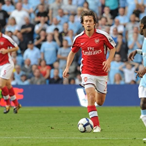 Tomas Rosicky: Arsenal Star in Manchester City's 4:2 Premier League Victory, 2009