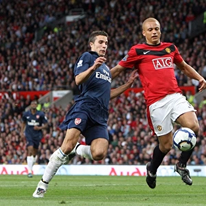 Van Persie vs. Brown: A Rivalry Ignites - Manchester United 2:1 Arsenal, Barclays Premier League, Old Trafford, 29/8/09