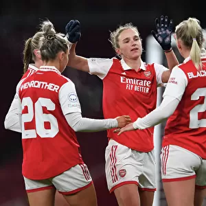 Vivianne Miedema Scores the Winning Goal: Arsenal Women Defeat Juventus Women in UEFA Champions League Clash at Emirates Stadium
